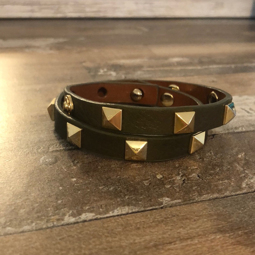LEATHER STUDDED WRAP BRACELET